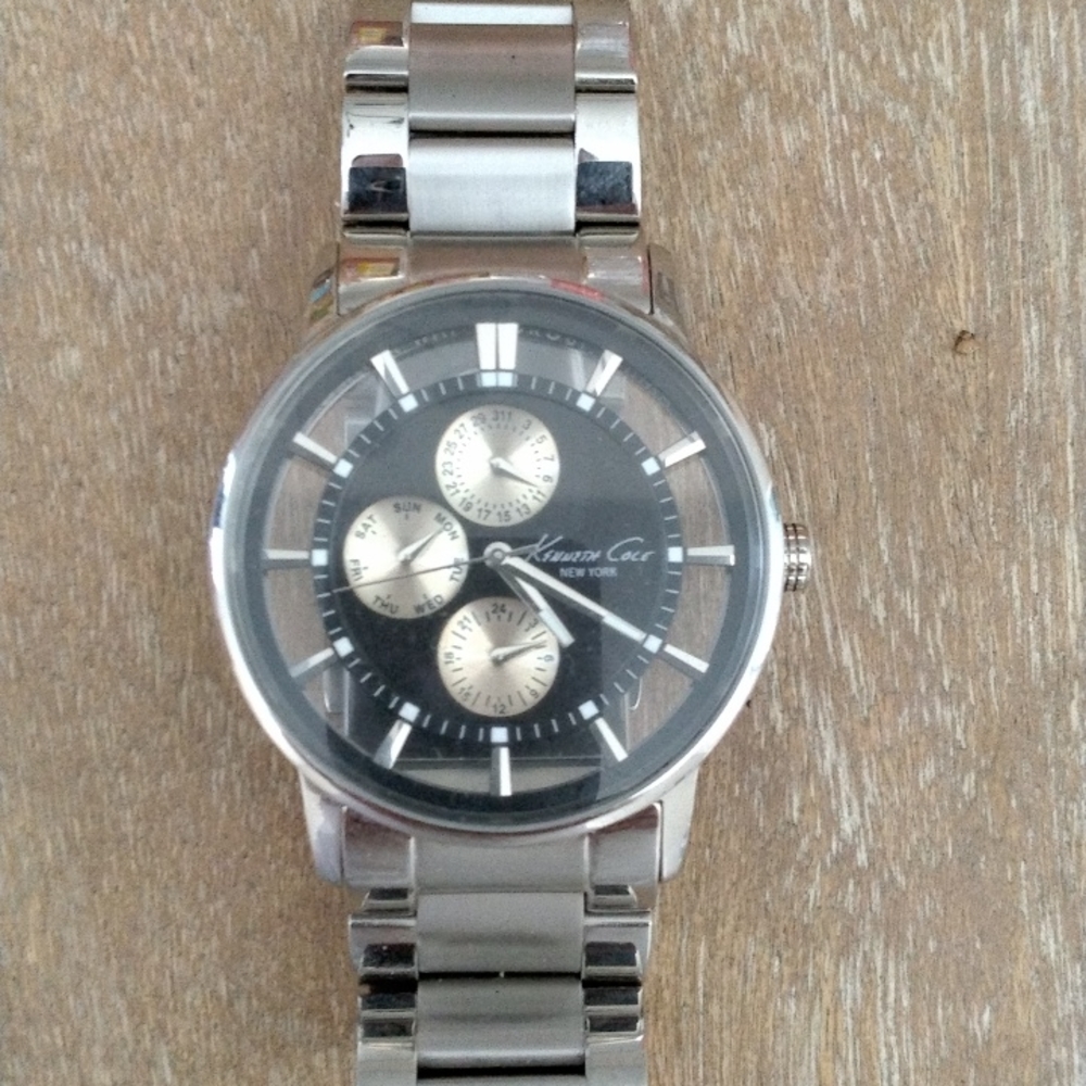 Kenneth Cole watch